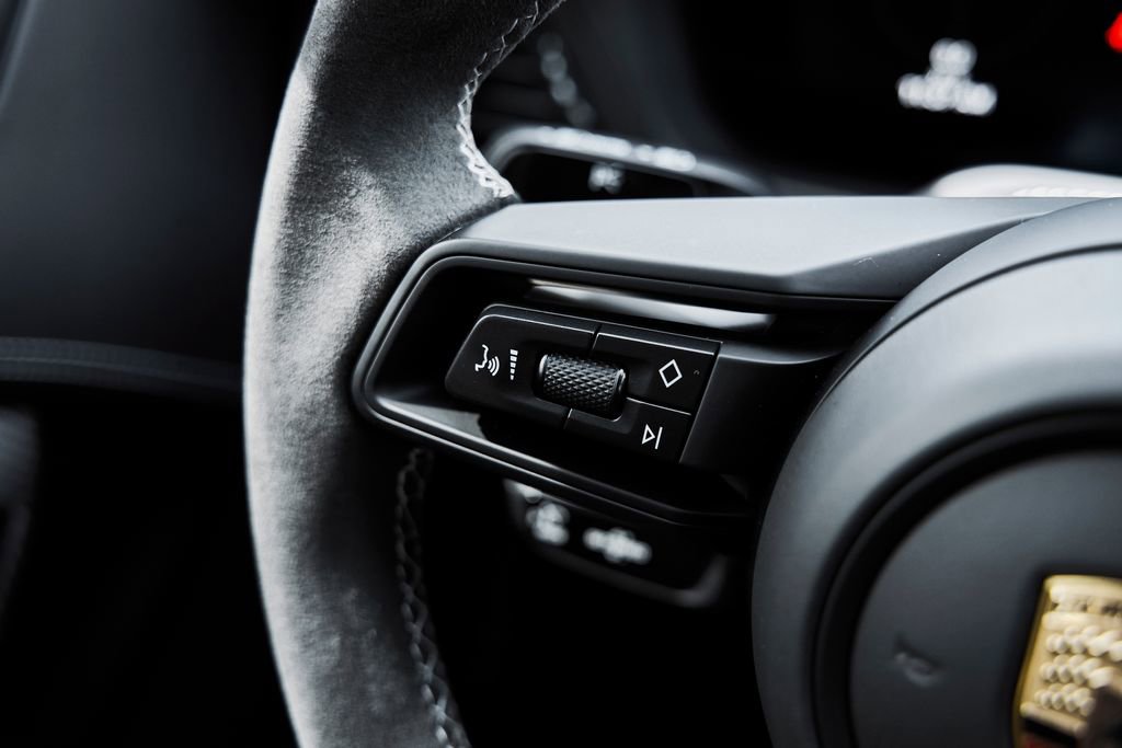 Used 2025 Porsche 911 GT3 image 54