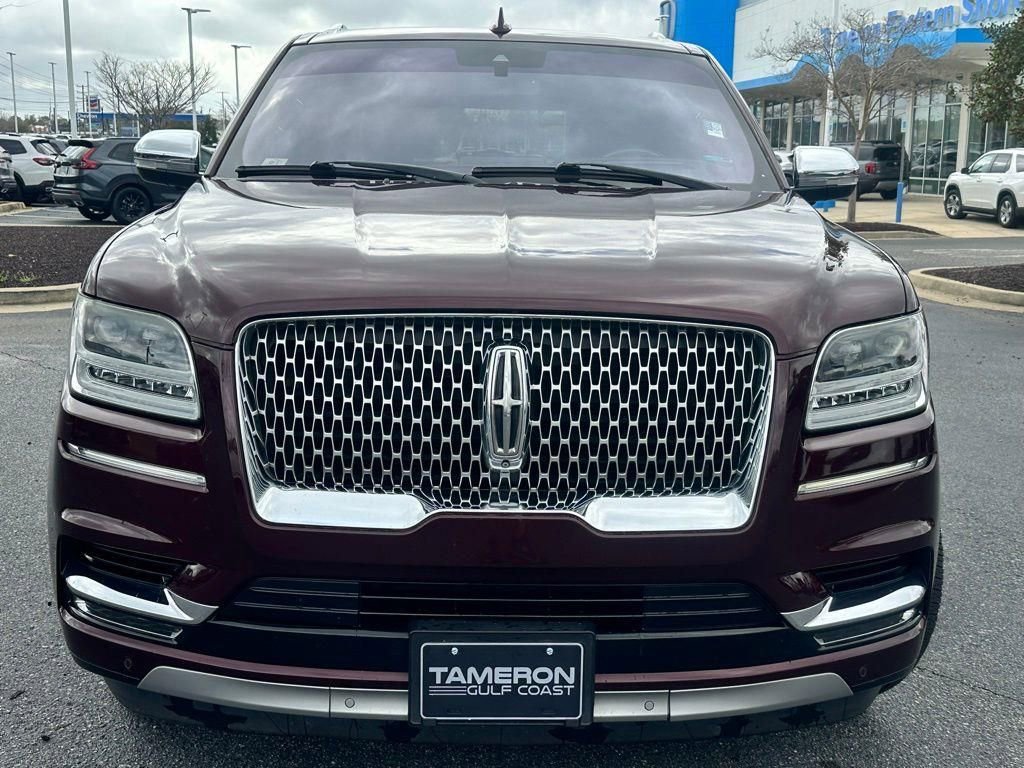Used 2018 Lincoln Navigator Black Label AWD/4WD image 2