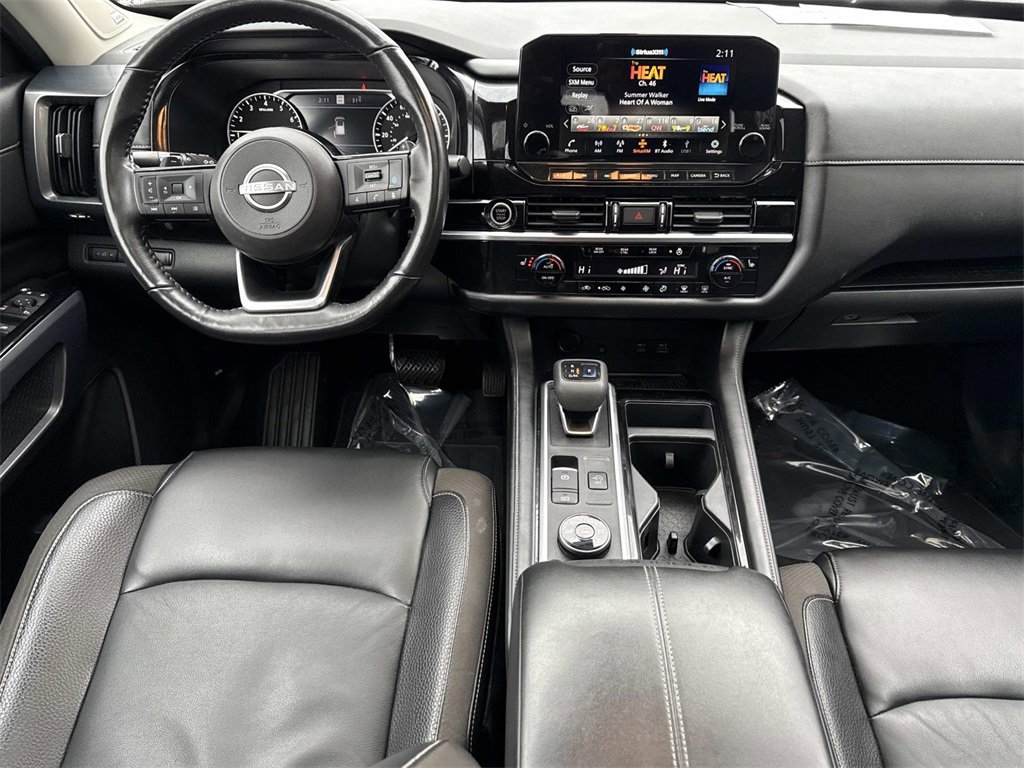 Certified 2022 Nissan Pathfinder SL w/ SL Premium Package image 2