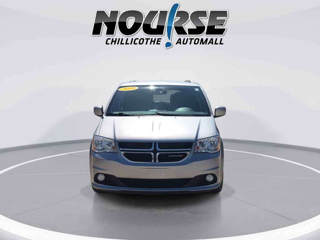 Used 2019 Dodge Grand Caravan SXT FWD image 3
