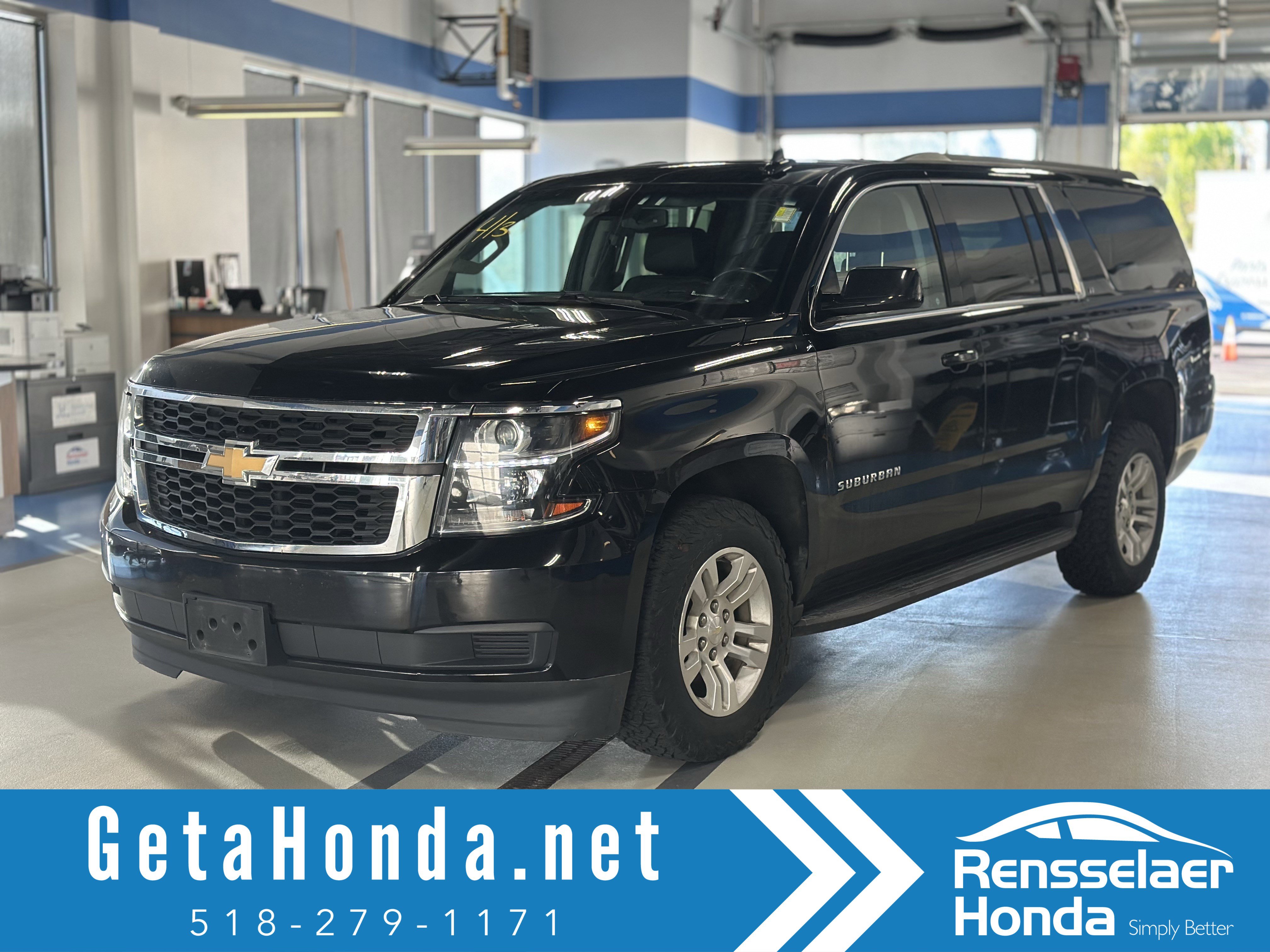 Used 2020 Chevrolet Suburban LT AWD/4WD image 1