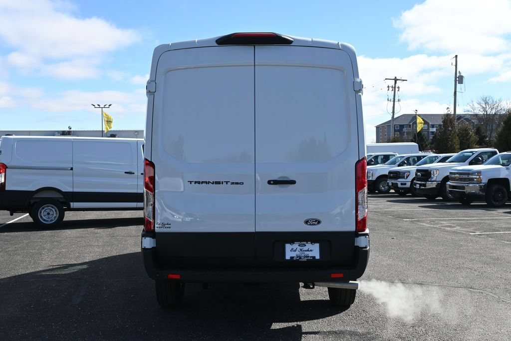 New 2026 Ford Transit 250 148 Medium Roof RWD image 5