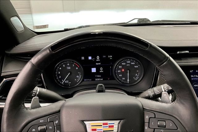 Used 2023 Cadillac XT6 Sport w/ Technology Package AWD/4WD image 29