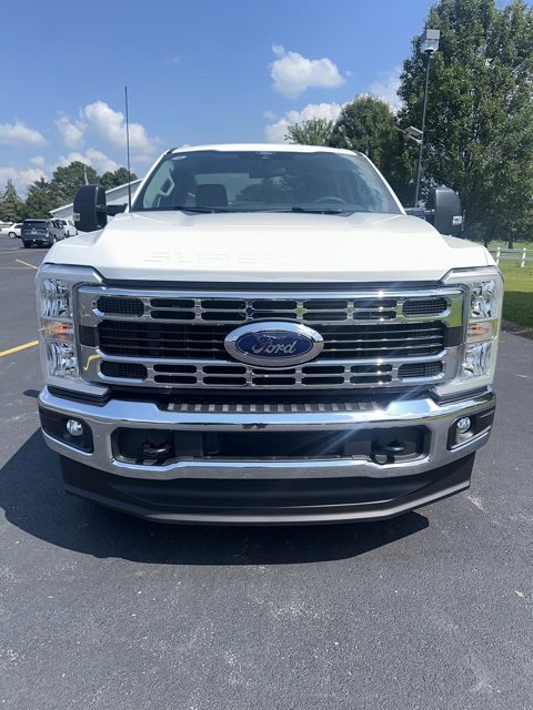 New 2025 Ford F250 XLT image 16
