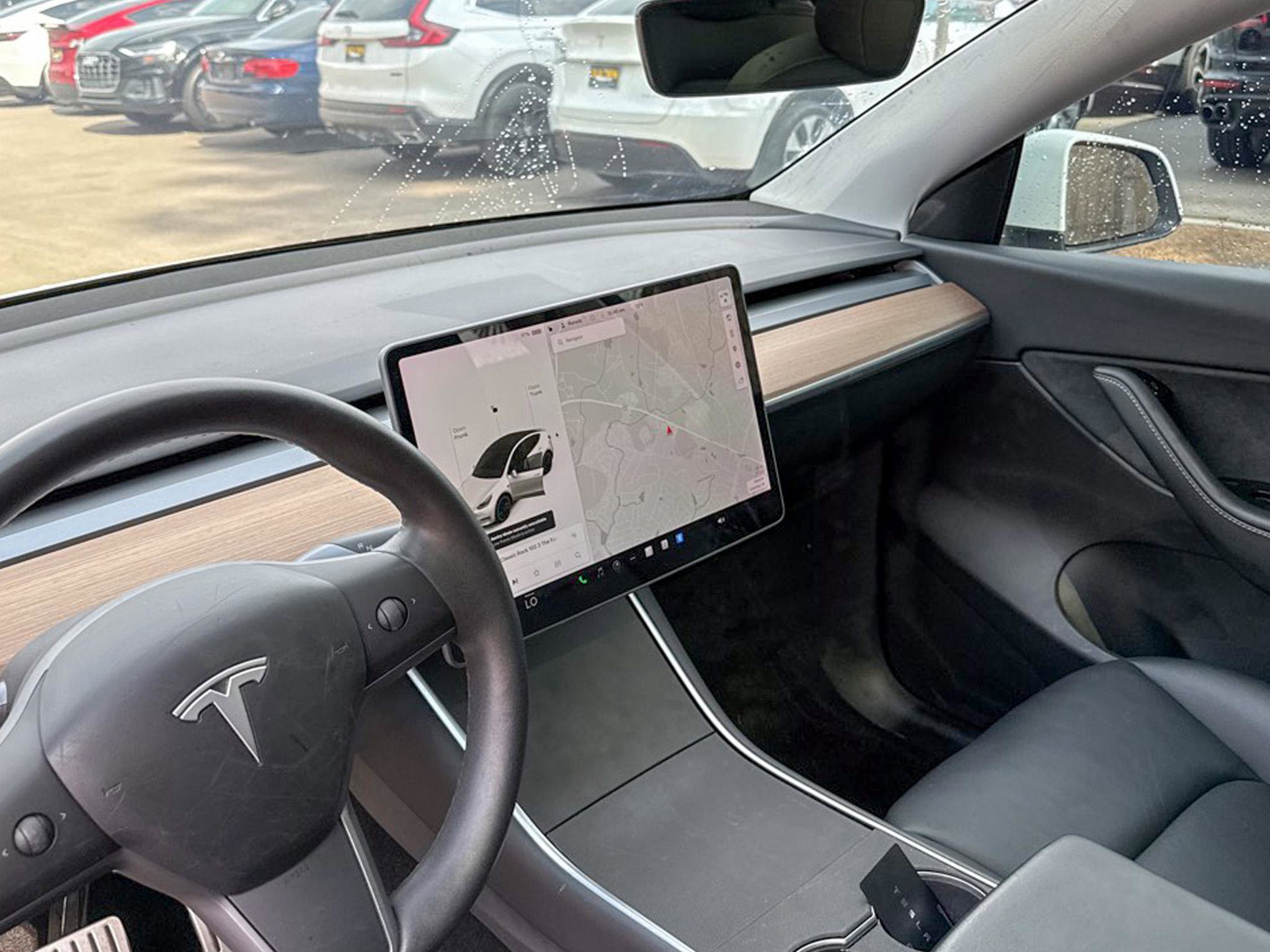 Used 2020 Tesla Model Y Performance image 22
