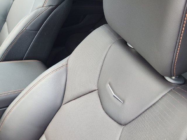 Used 2026 Cadillac CT5 V w/ Technology Package RWD image 21