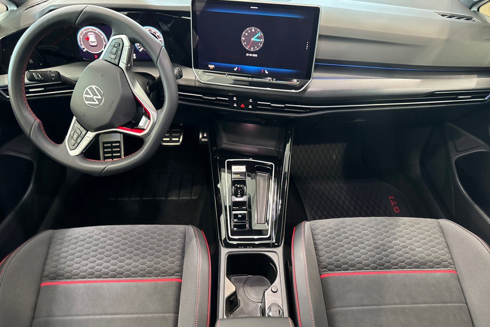 New 2025 Volkswagen GTI SE image 10