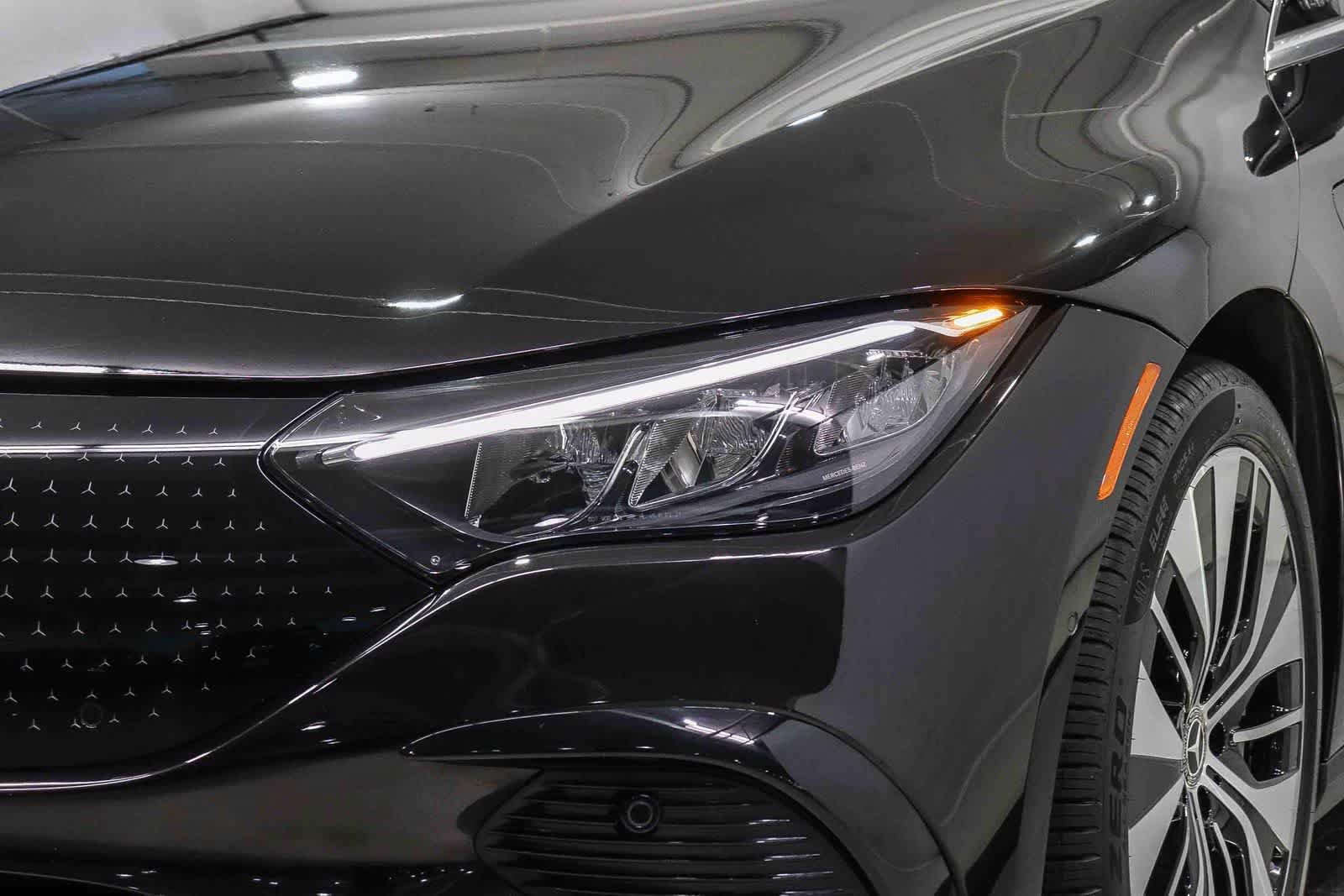 Used 2023 Mercedes-Benz EQE 500 4MATIC Sedan image 7