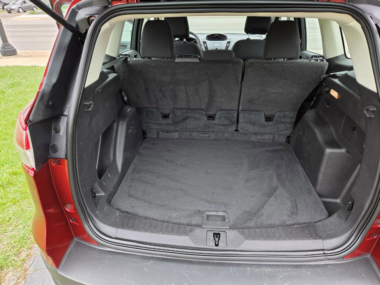 Used 2015 Ford Escape S FWD image 8