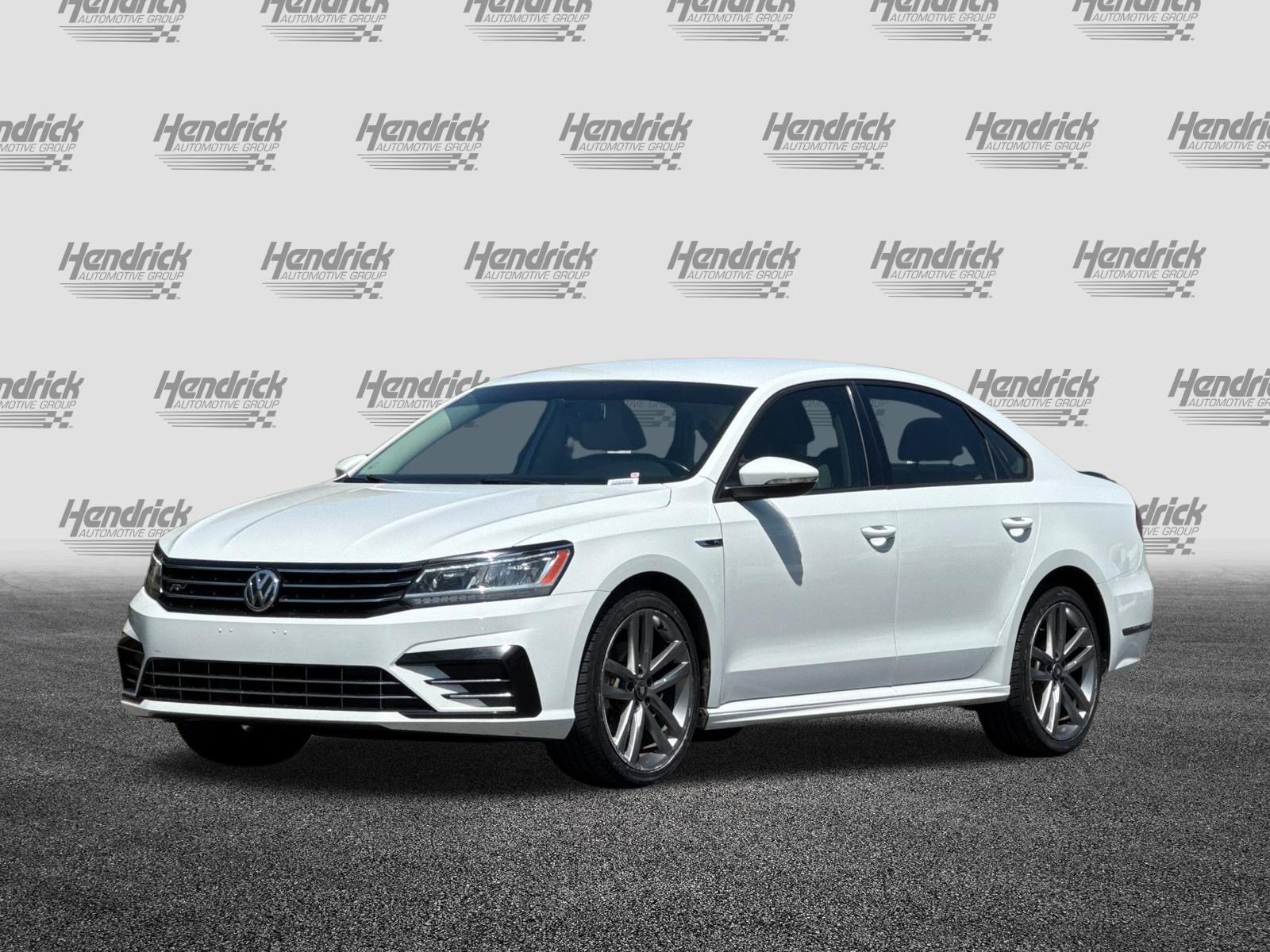 Used 2018 Volkswagen Passat 2.0T R-Line FWD image 9