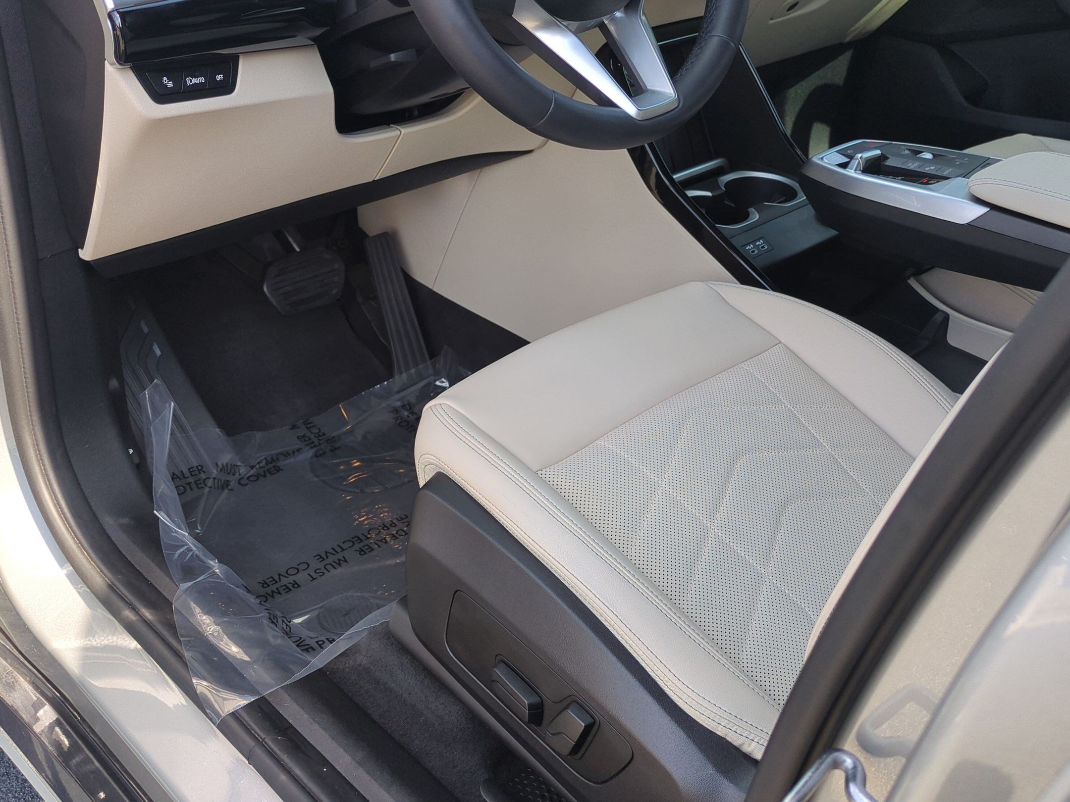 Certified 2024 BMW X1 xDrive28i w/ Convenience Package AWD/4WD image 17