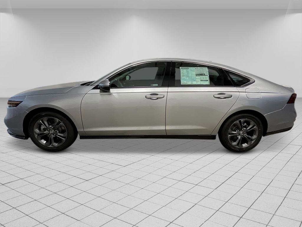 New 2025 Honda Accord EX-L image 2