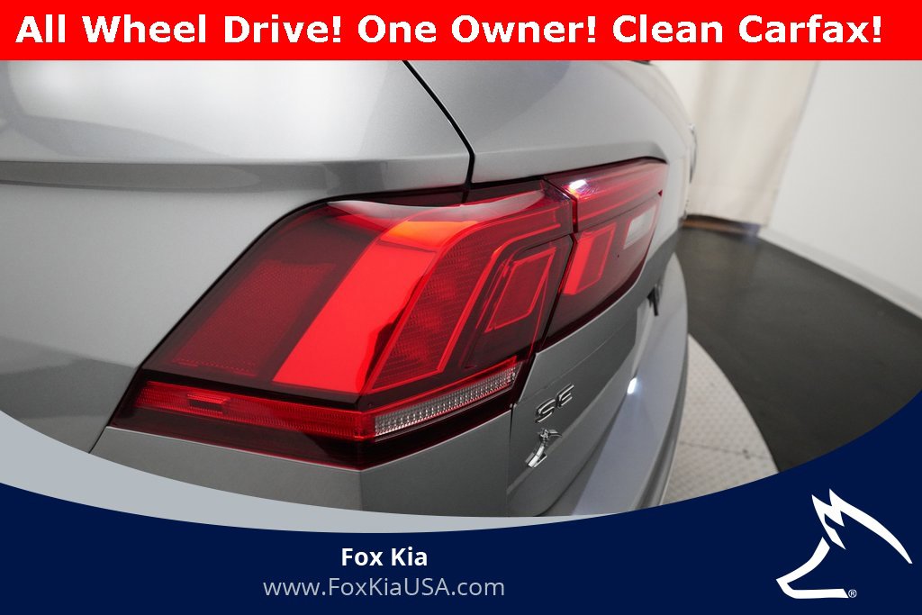 Used 2024 Volkswagen Tiguan SE image 36