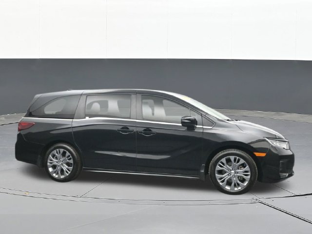 Used 2025 Honda Odyssey Touring image 17