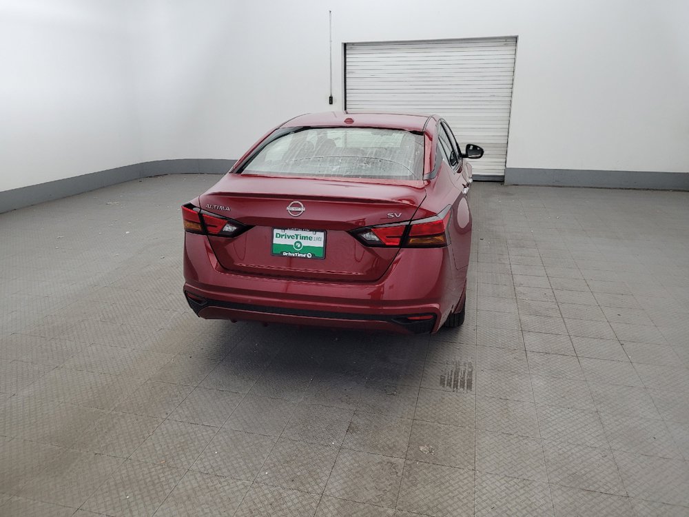 Used 2024 Nissan Altima 2.5 SV FWD image 7