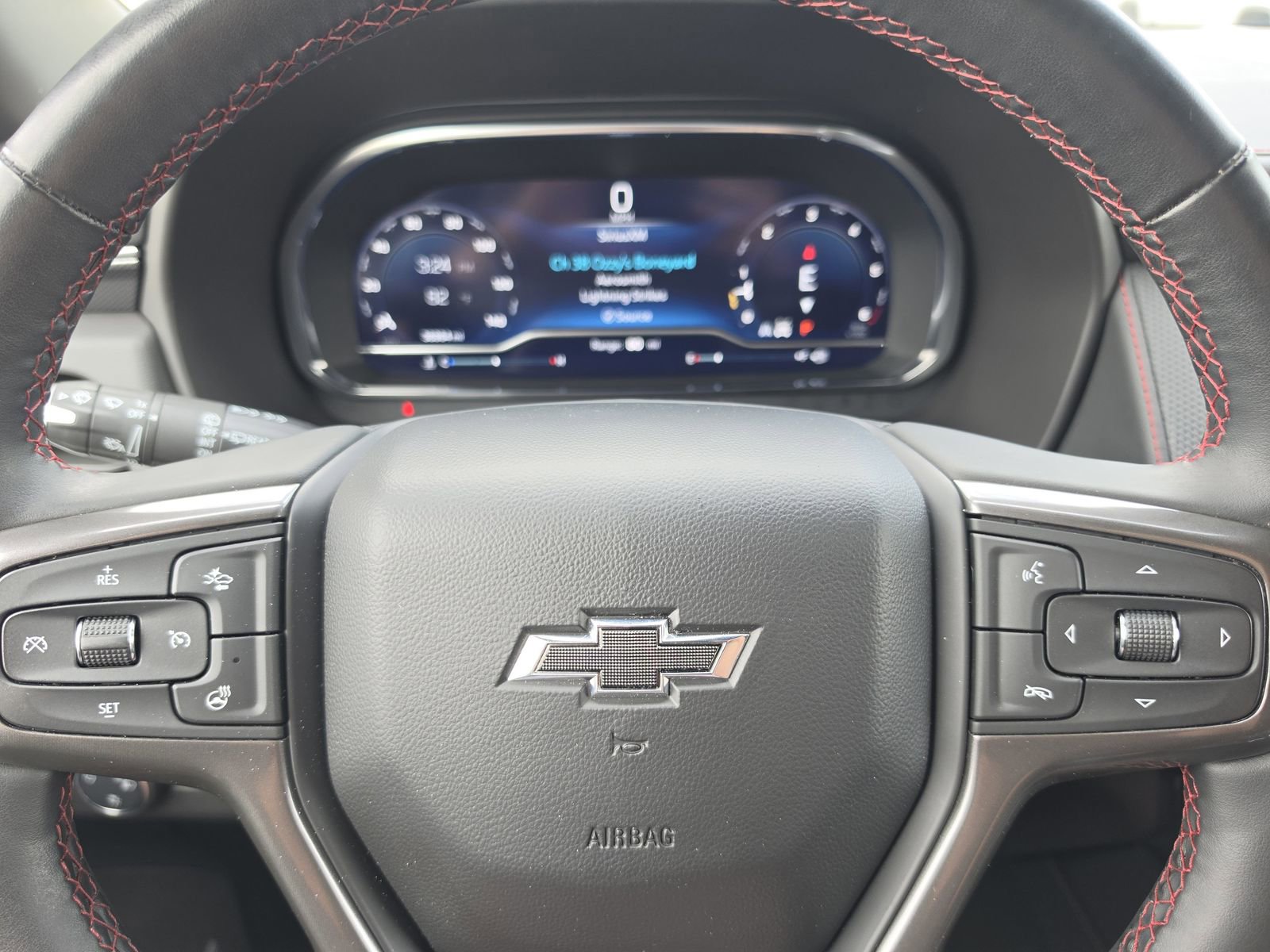 Used 2024 Chevrolet Tahoe RST w/ Luxury Package AWD/4WD image 11