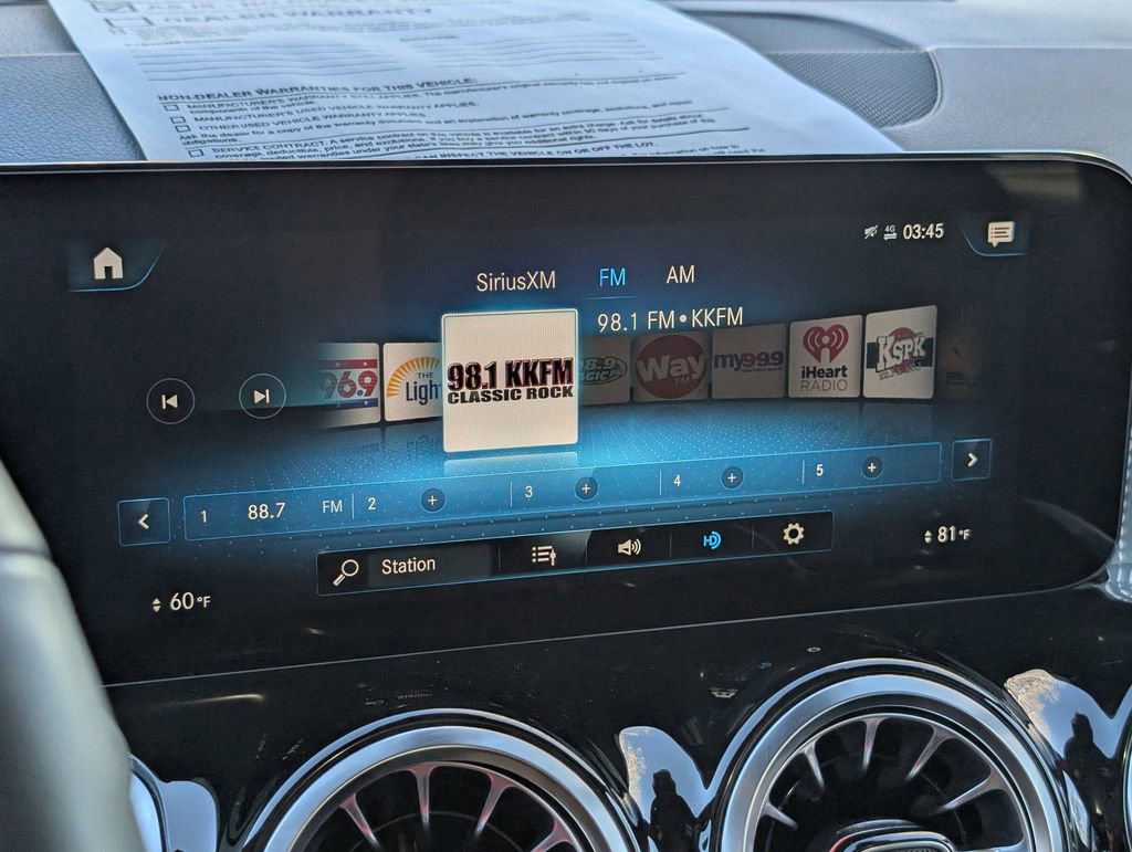 Used 2023 Mercedes-Benz GLB 250 4MATIC image 15