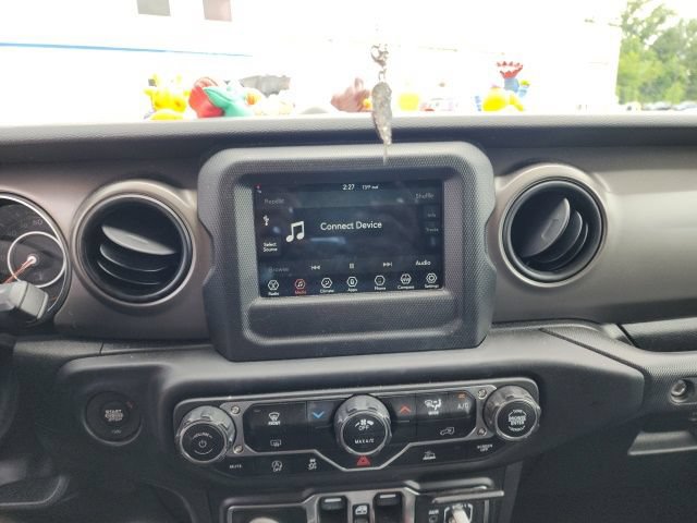 Used 2022 Jeep Gladiator Sport AWD/4WD image 38