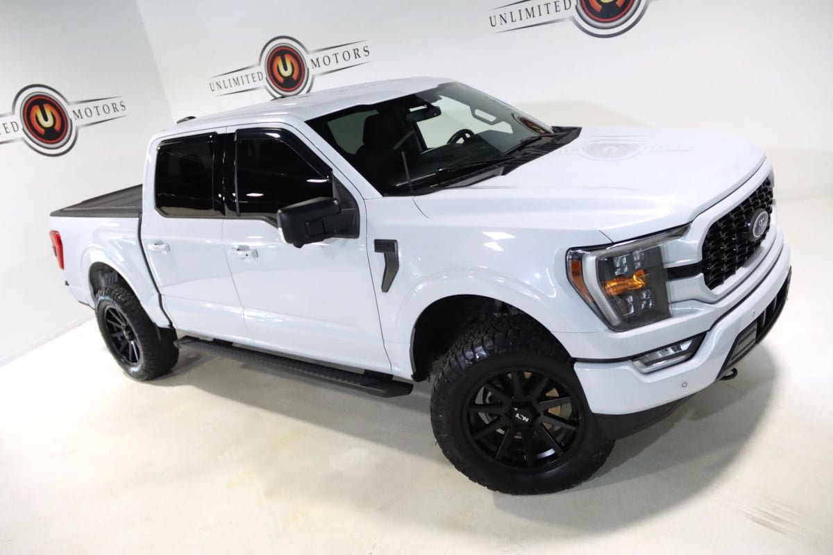 Used 2022 Ford F150 XLT w/ Equipment Group 302A High AWD/4WD image 7