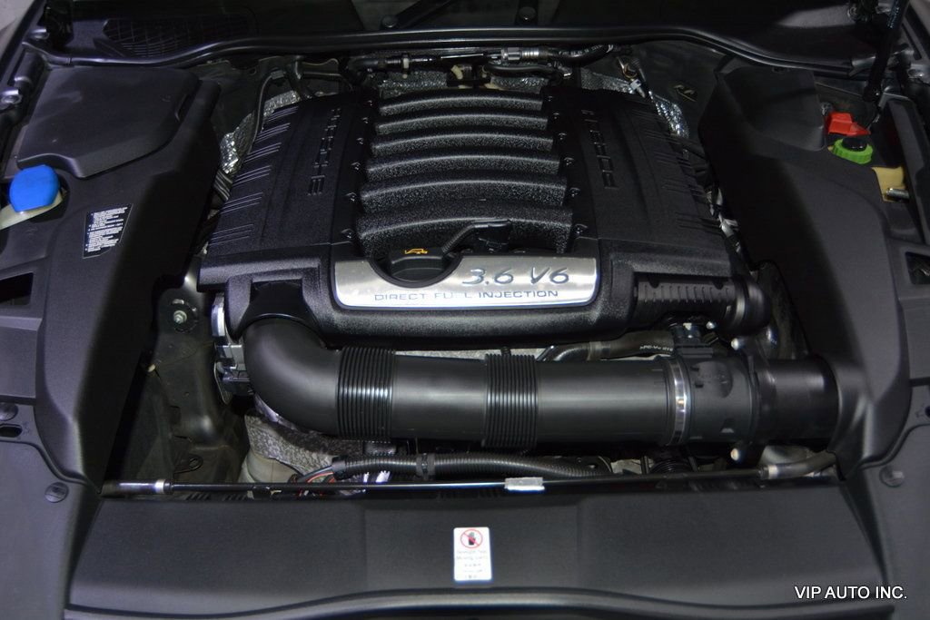 Used 2013 Porsche Cayenne image 29