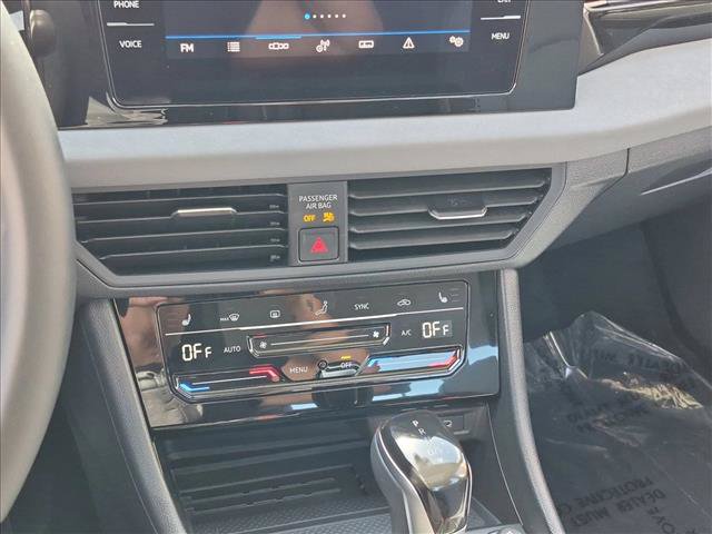 New 2027 Volkswagen Jetta SE FWD image 12