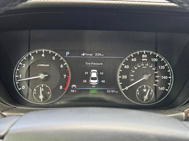 Used 2019 Genesis G90 3.3T Premium RWD image 10