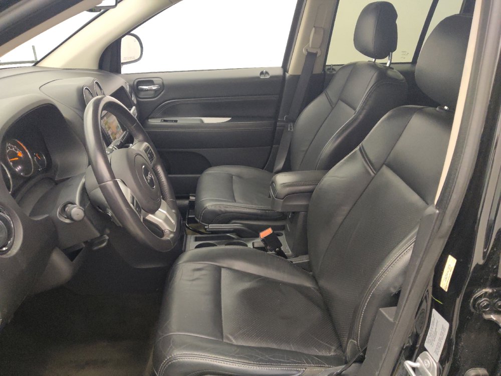 Used 2017 Jeep Compass High Altitude AWD/4WD image 17