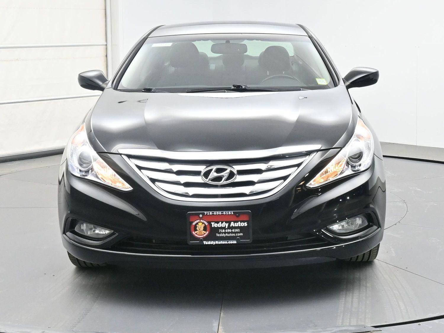 Used 2011 Hyundai Sonata SE FWD image 23
