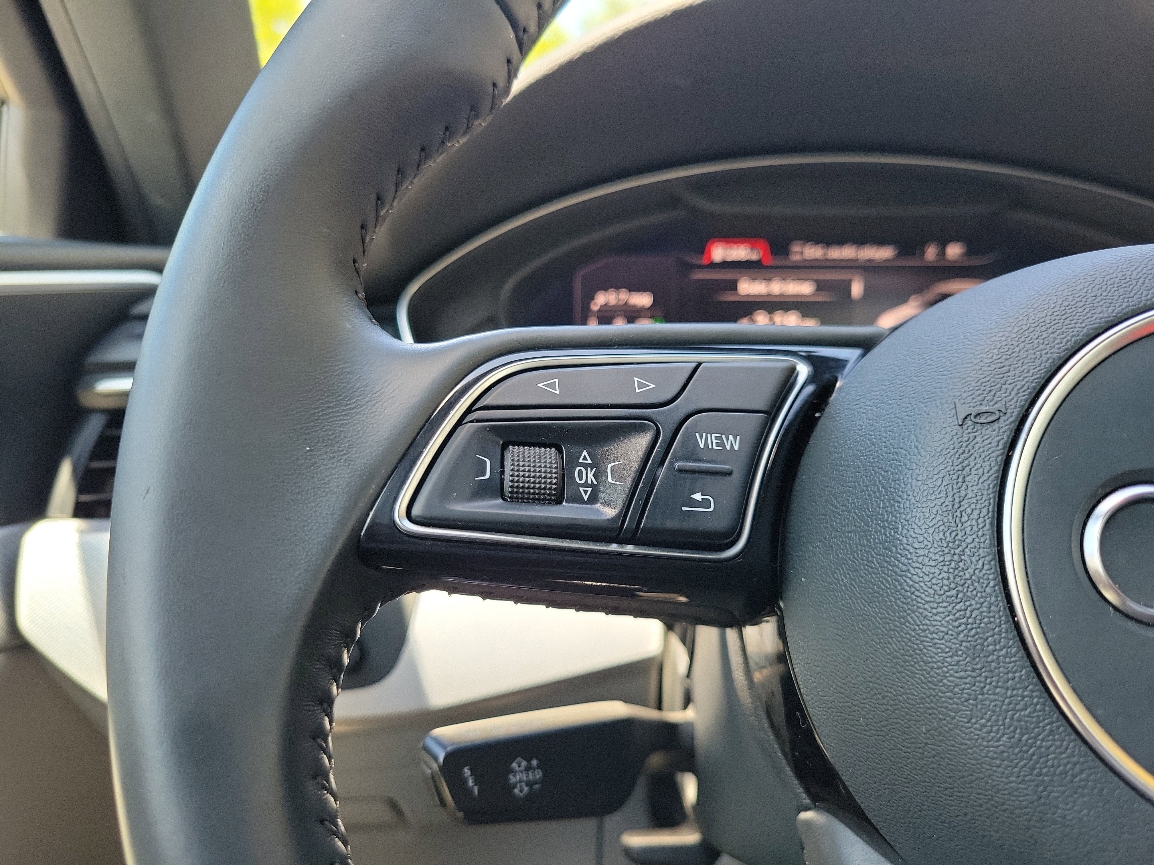 Used 2019 Audi A4 2.0T Premium Plus AWD/4WD image 28
