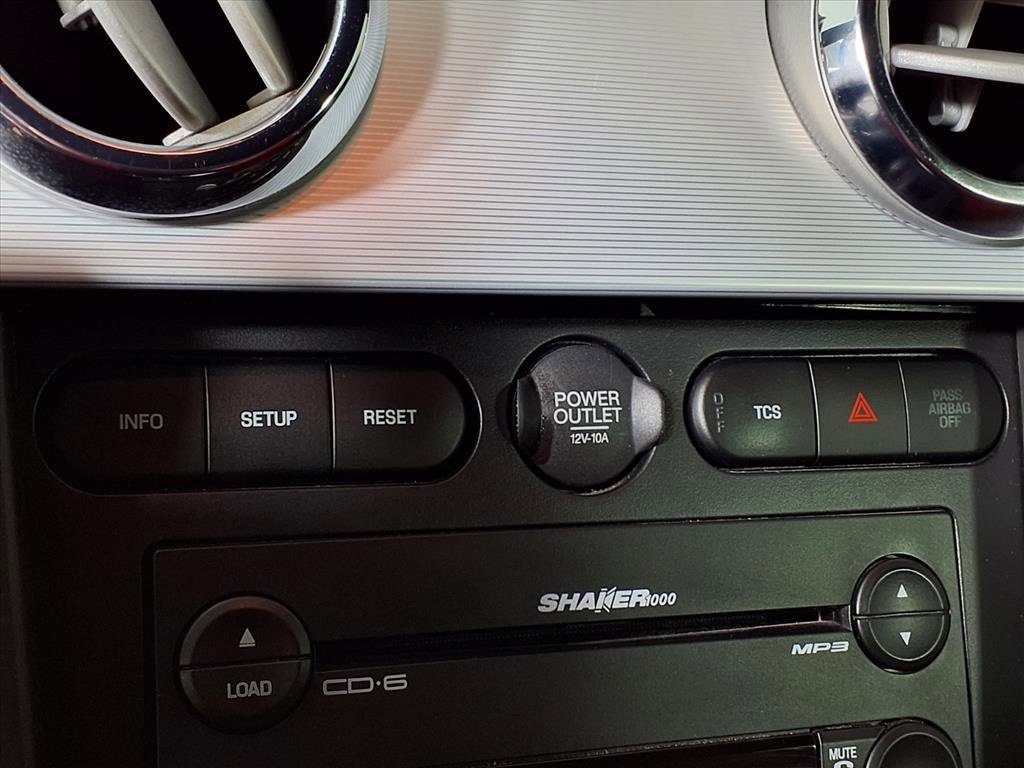 Used 2005 Ford Mustang GT image 24