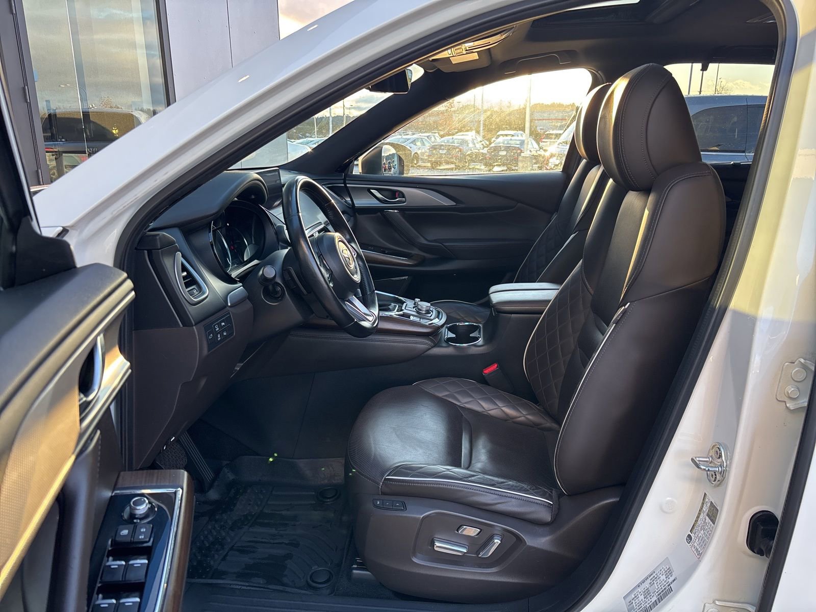 Used 2021 MAZDA CX-9 Signature image 10