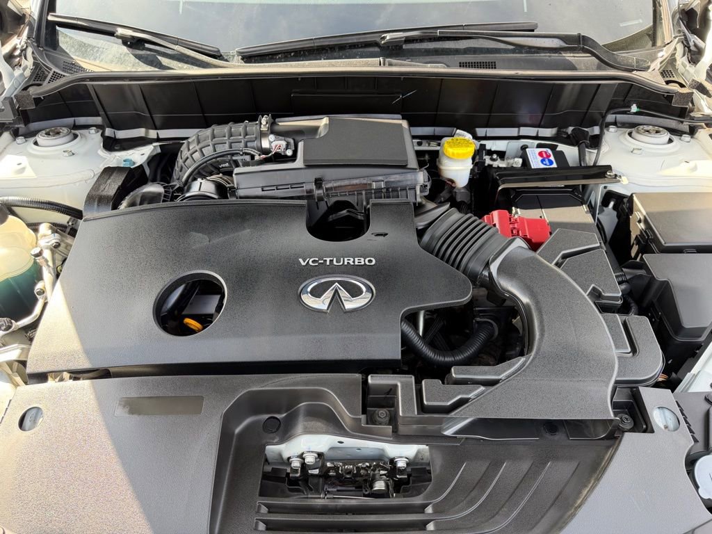 Used 2022 INFINITI QX50 Luxe w/ Appearance Package image 41