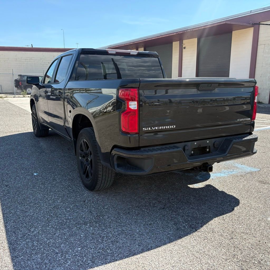 Used 2020 Chevrolet Silverado 1500 Custom w/ Custom Value Package image 5