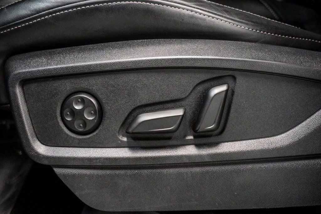 Used 2022 Audi SQ5 Prestige w/ Prestige Package AWD/4WD image 19