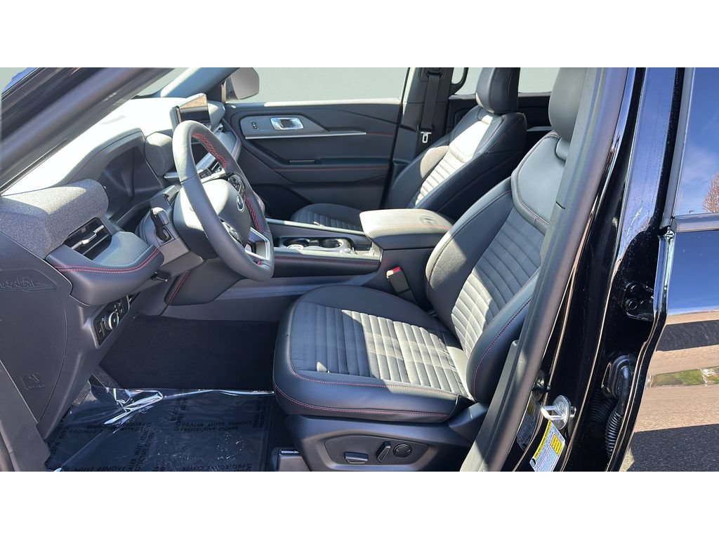 New 2026 Ford Explorer ST-Line w/ ST-Line Street Pack AWD/4WD image 13