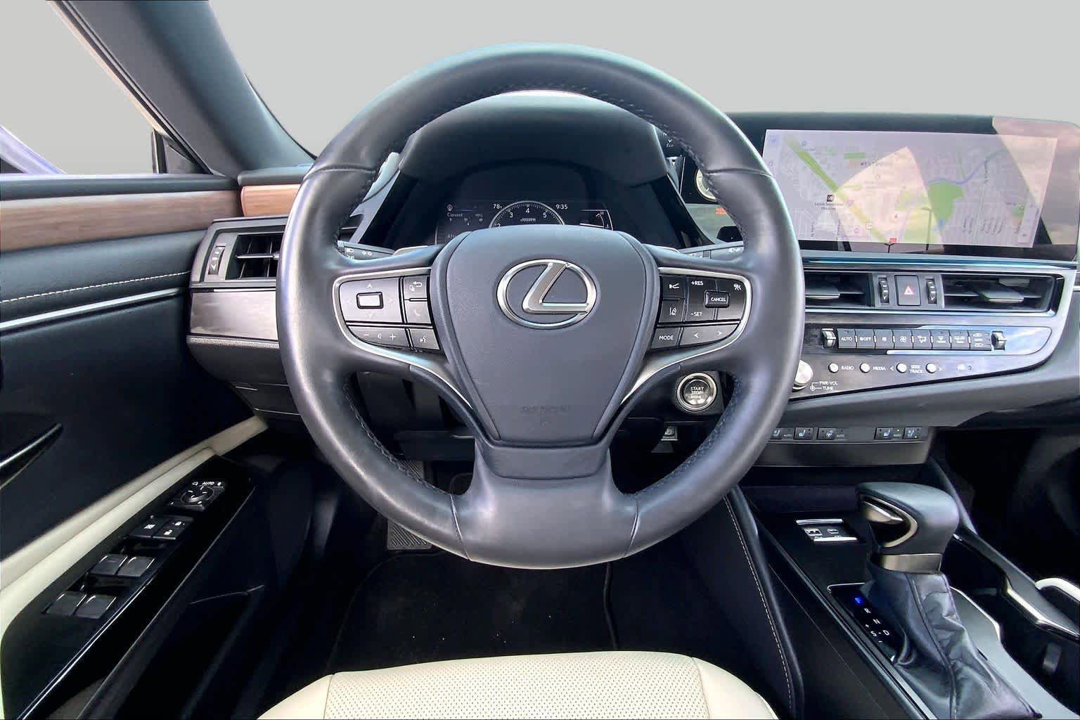 Used 2024 Lexus ES 350 w/ Premium Package FWD image 6