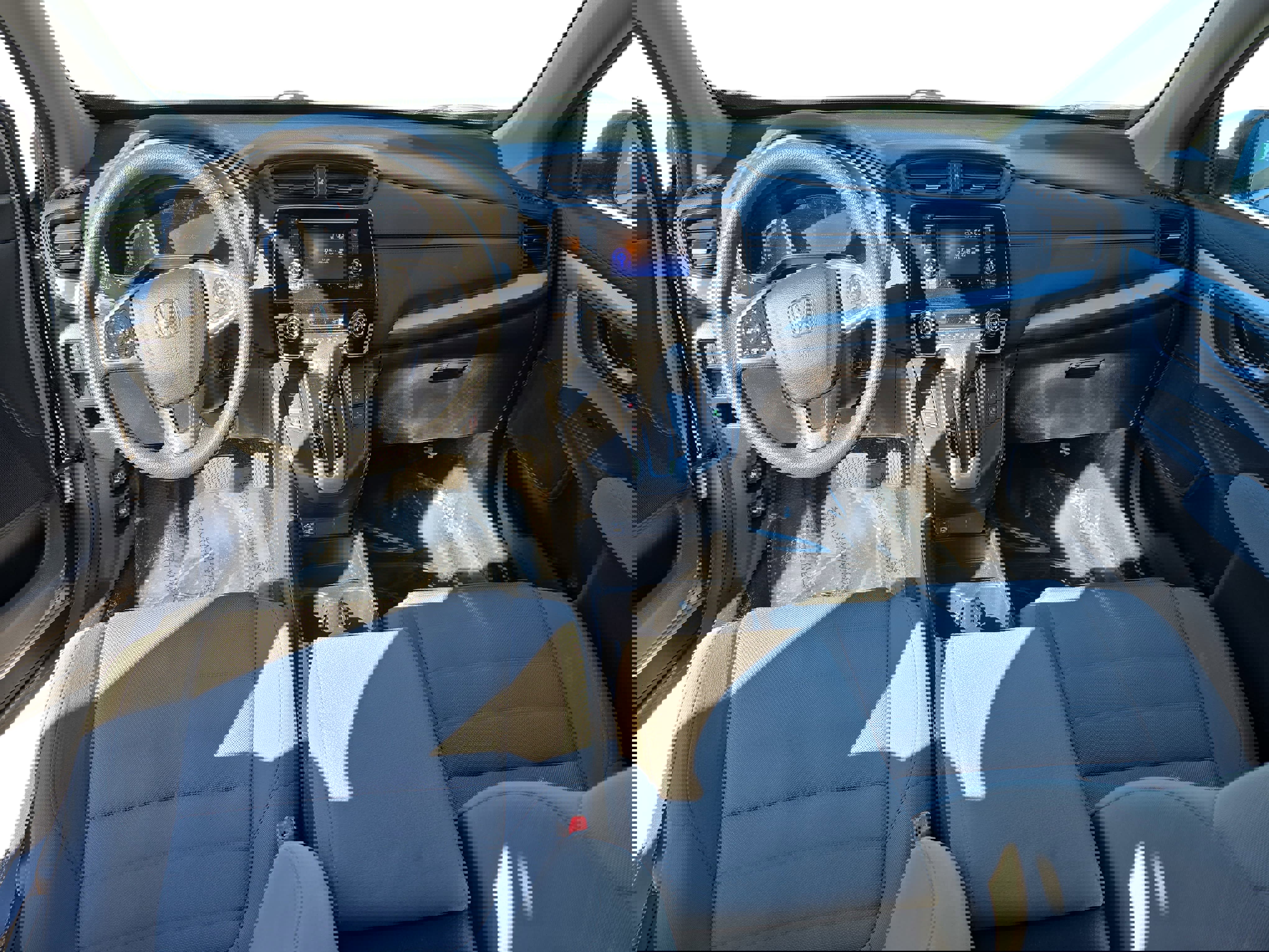 Used 2020 Honda CR-V LX image 9