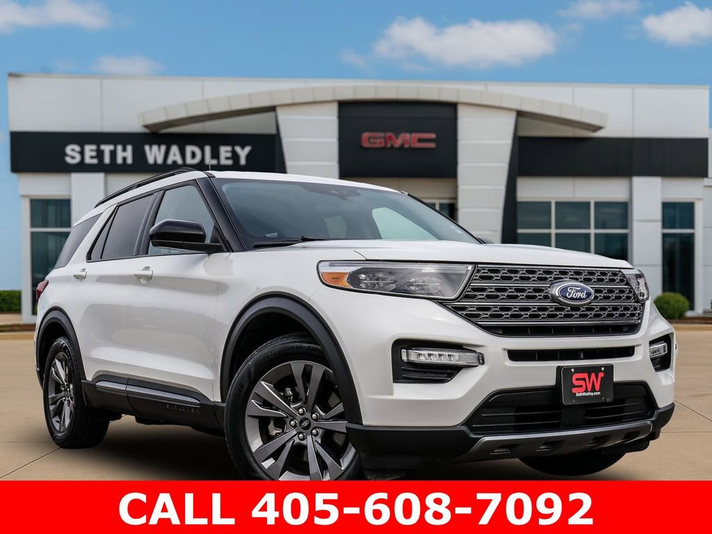 Used 2023 Ford Explorer XLT w/ Equipment Group 202A RWD image 1