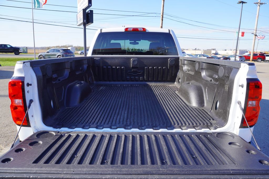 Used 2018 Chevrolet Silverado 1500 LT w/ All Star Edition image 26