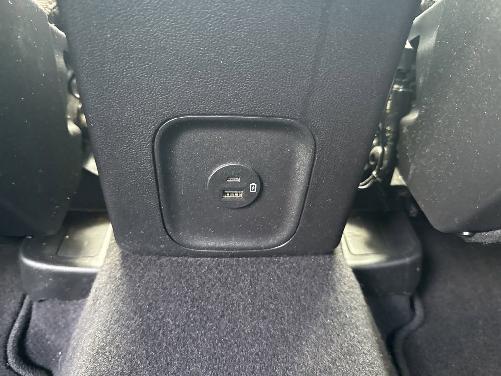 Used 2022 Ford Escape SE image 13