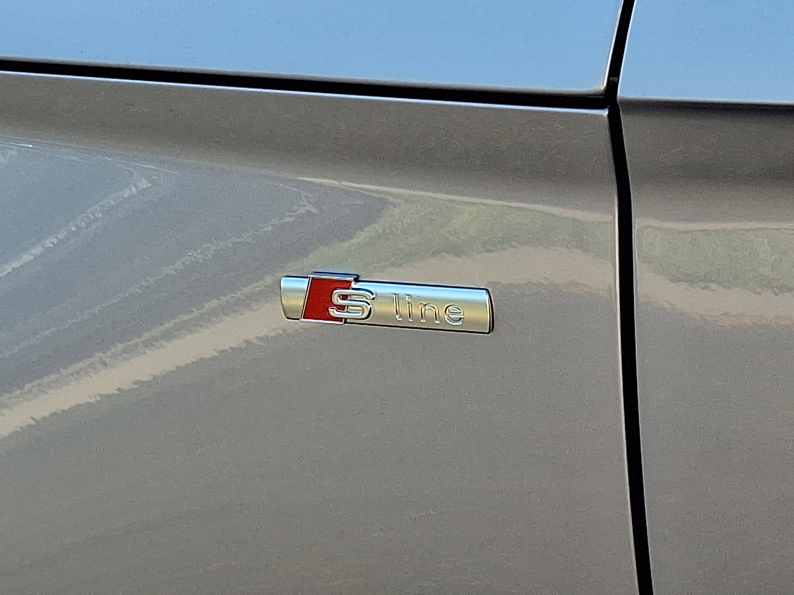 Certified 2025 Audi Q5 2.0T Premium Plus image 34