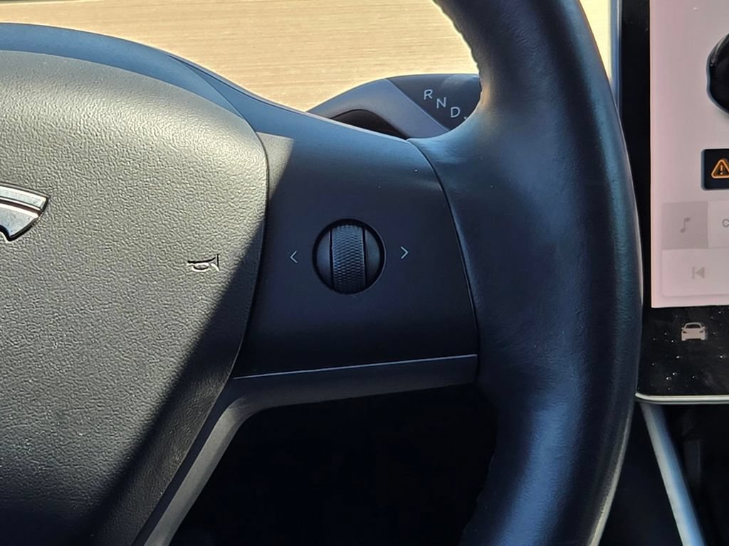 Used 2019 Tesla Model 3 Standard Range Plus RWD image 15