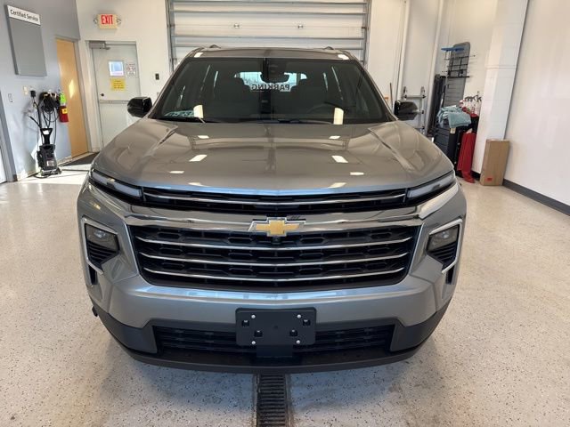 New 2026 Chevrolet Traverse LT w/ Sun and Wheel Package image 10