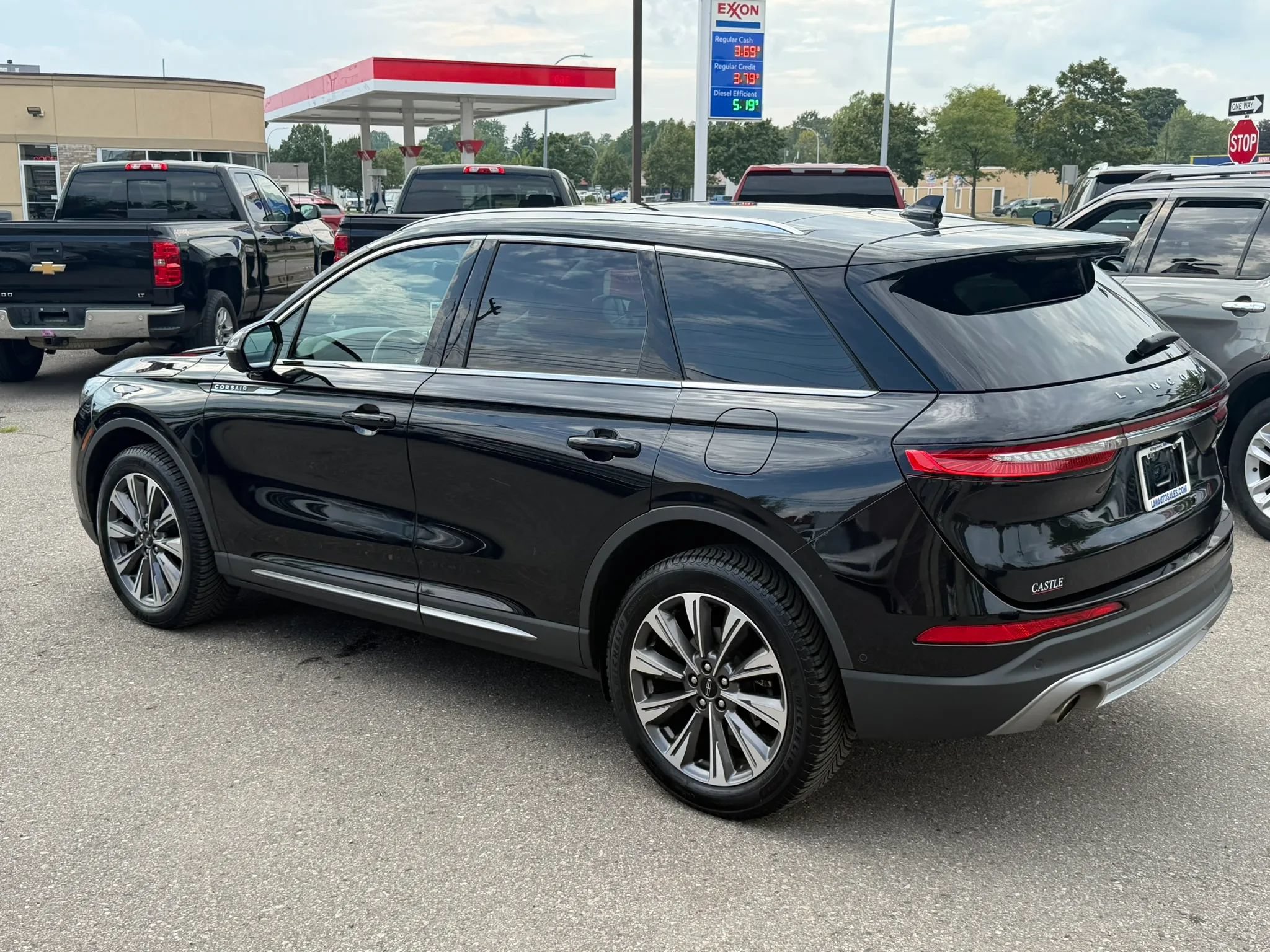 Used 2020 Lincoln Corsair Reserve w/ Equipment Group 201A AWD/4WD image 3