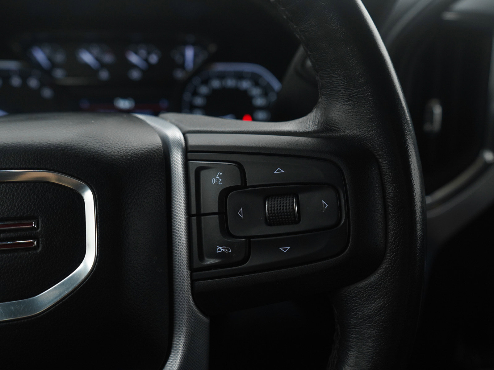 Used 2021 GMC Sierra 1500 SLE w/ X31 Off-Road Package image 26