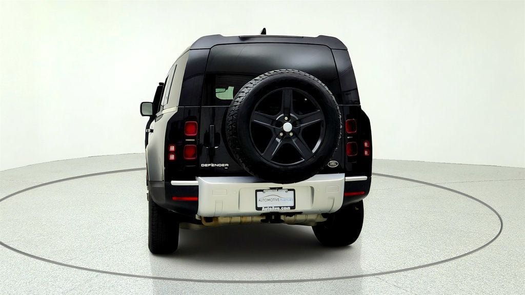 Used 2020 Land Rover Defender 110 SE AWD/4WD image 6