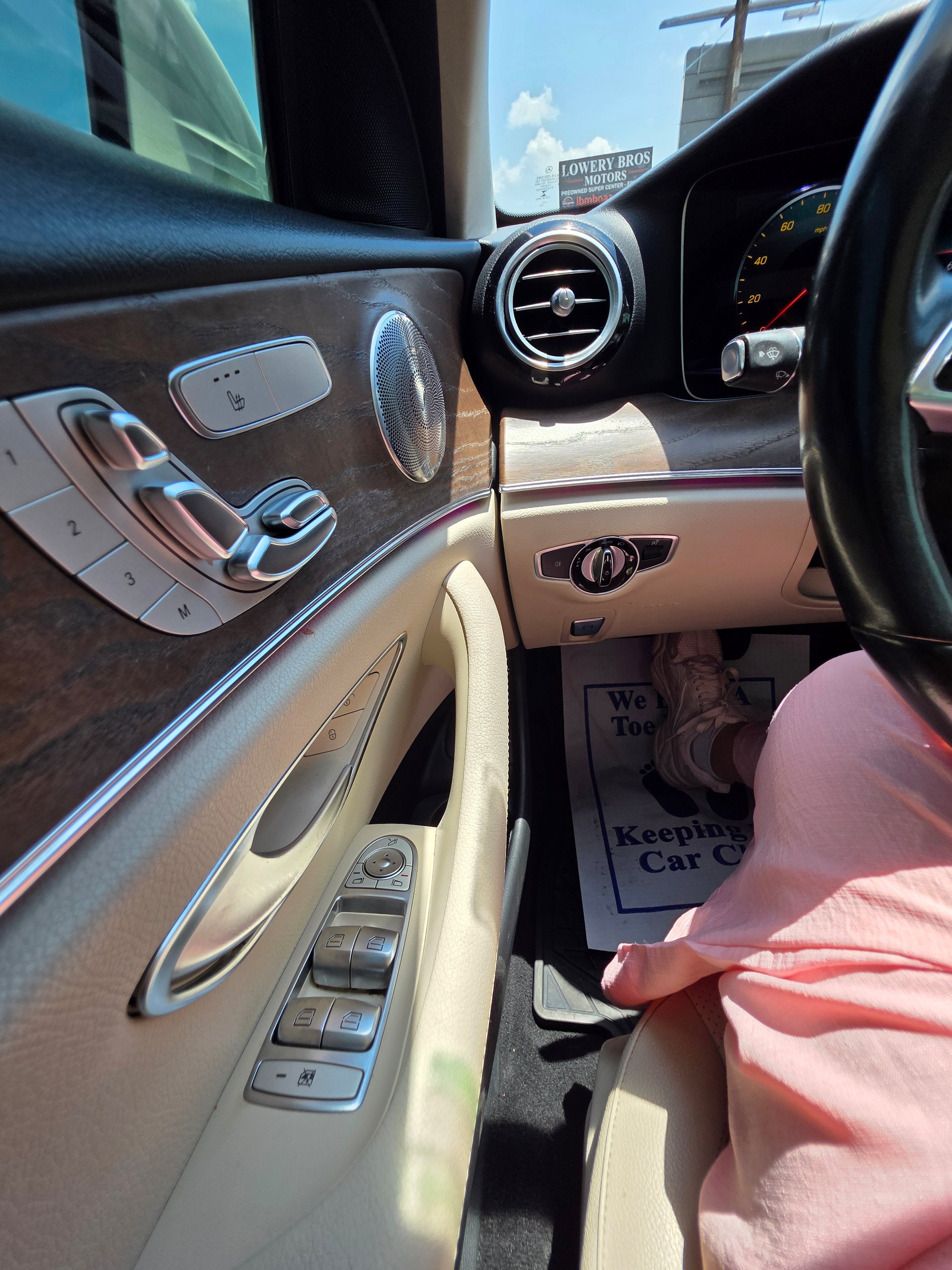 Used 2022 Mercedes-Benz E 350 4MATIC Sedan image 16