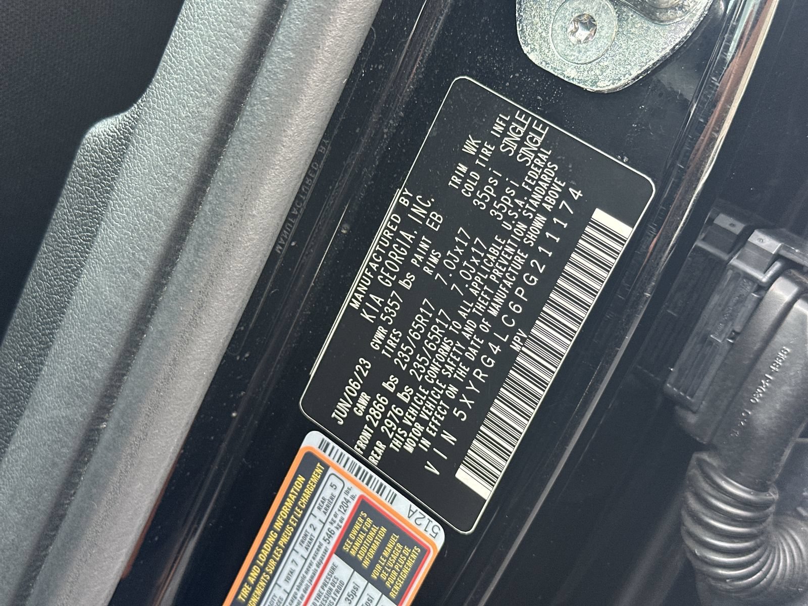 Used 2023 Kia Sorento LX FWD image 36