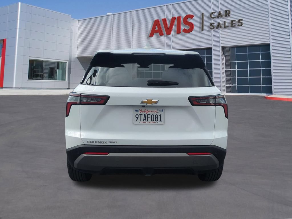 Used 2025 Chevrolet Equinox LT AWD/4WD image 7