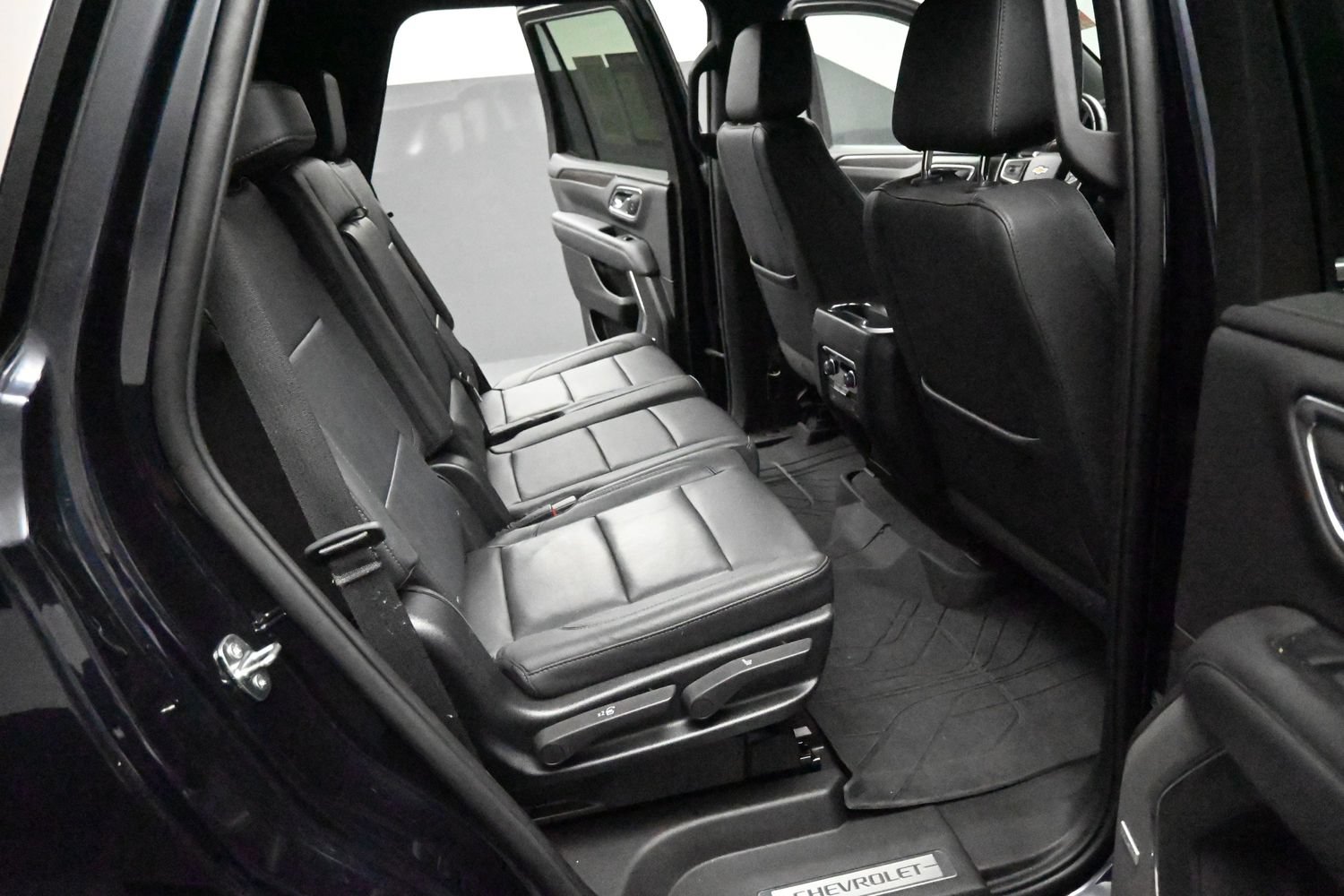 Used 2022 Chevrolet Tahoe LT AWD/4WD image 19